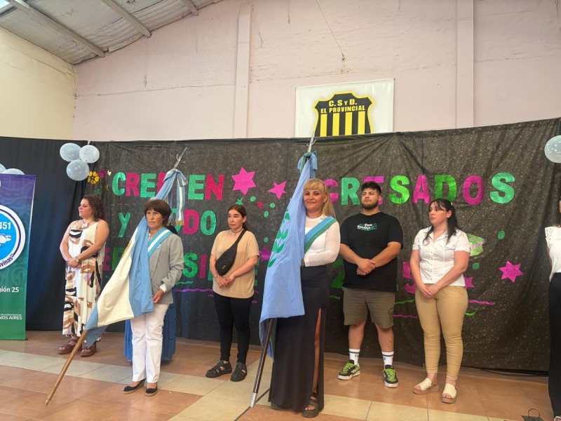 El CENS celebr� el egreso de m�s de 130 estudiantes